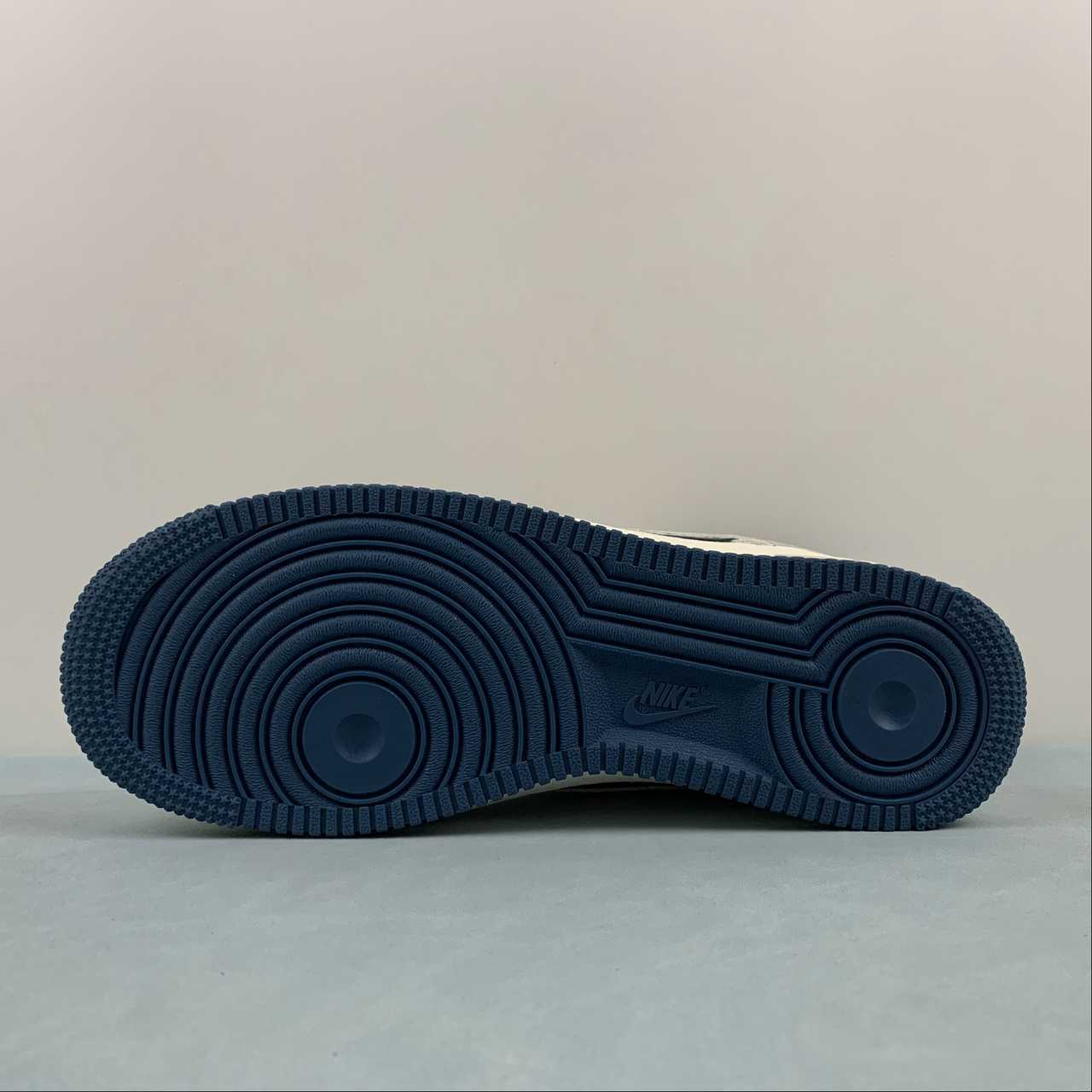 Nike Nike Air Force 1 UN1635-333